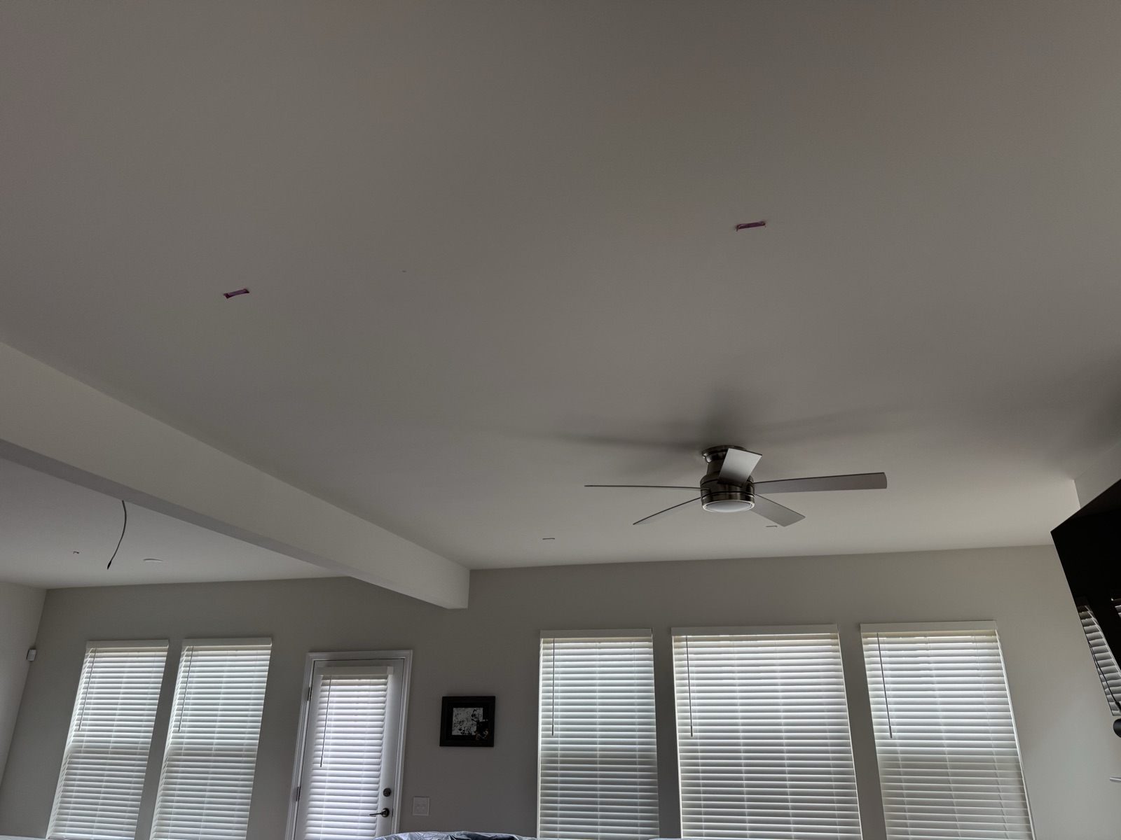 Surround Sound vs. Soundbar: Which Is Right for Your Living Room?