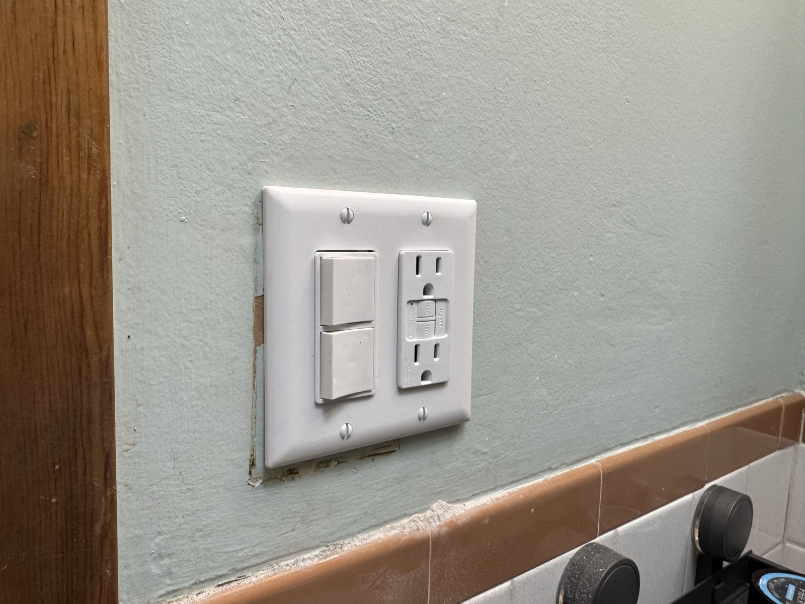Outlets vs. Tamper-Resistant Outlets: What’s the Real Difference?